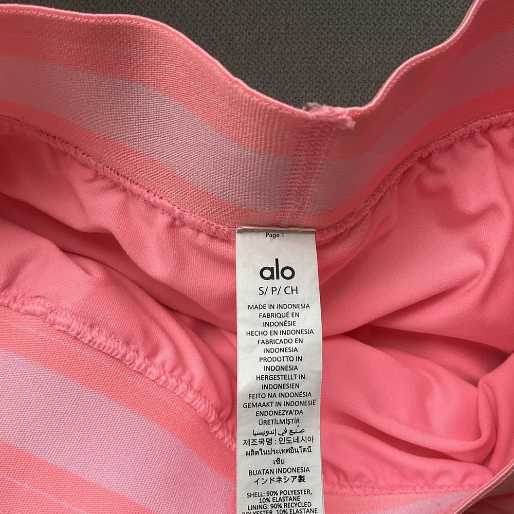 ALO Match Point Short Neon Bubblegum S - Picture 8 of 9